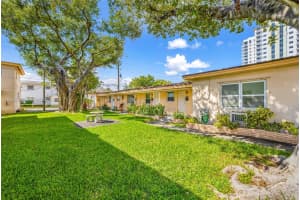 1708 Van Buren St 3, Hollywood