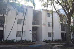 Building 1, 5628 Rock Island Rd APT 185, Tamarac, FL 33319, - MLS#A12005039