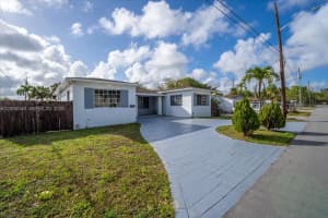 740 Sw 7th Ave, Hallandale Beach