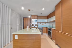 5875 Collins Ave APT 604, Miami Beach, FL 33140, - MLS#A12005060