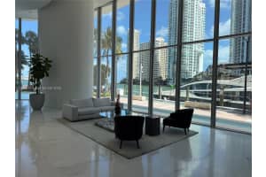 300 Biscayne Blvd Way 1002, Miami