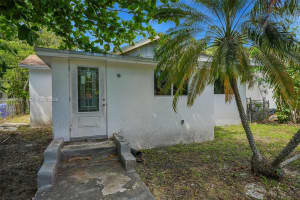 3637 Frow Ave, Miami, FL 33133, - MLS#A12005156