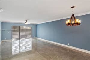 390 Racquet Club Rd APT 202, Weston, FL 33326, - MLS#A12005158