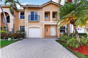 2340 NW 161st Ave, Pembroke Pines, FL 33028, - MLS#A12005173