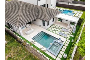 16051 NW 87th Ct, Miami Lakes, FL 33018, - MLS#A12005182