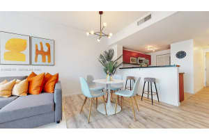 Vizcayne, 244 Biscayne Blvd APT 704, Miami, FL 33132, - MLS#A12005191