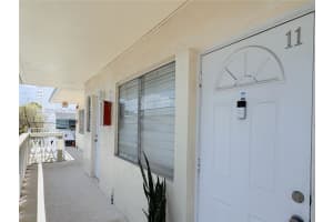 944 Meridian Ave APT 11, Miami Beach, FL 33139, - MLS#A12005239