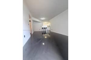 8019 Lake Dr APT 103, Doral, FL 33166, - MLS#A12005245