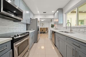 541 SW 38th Ave, Fort Lauderdale, FL 33312, - MLS#A12005258