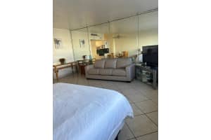 100 Lincoln Rd 731, Miami Beach