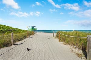 6917 Collins Ave APT 820, Miami Beach, FL 33141, - MLS#A12005267