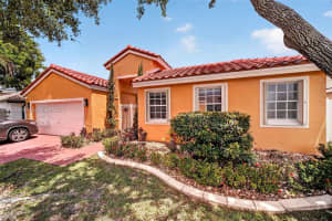 685 Sw 198th Ter, Pembroke Pines