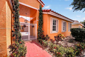 685 SW 198th Terrace, Pembroke Pines, FL 33029, - MLS#A12005276