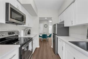 10006 E Bay Harbor Dr APT 15, Bay Harbor Islands, FL 33154, - MLS#A12005286