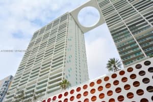 500 Brickell Ave 3008, Miami