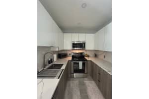 3501 Jackson St APT 309, Hollywood, FL 33021, - MLS#A12005323
