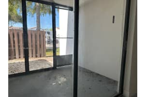215 Lake Pointe Dr APT 113, Oakland Park, FL 33309, - MLS#A12005331