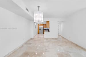 7501 E Treasure Dr APT 7M, North Bay Village, FL 33141, - MLS#A12005349