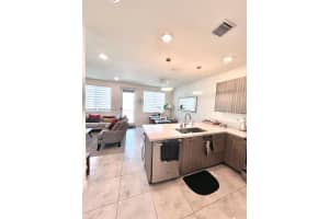 6420 NW 102nd Path Apt 304, Doral, FL 33178, - MLS#A12005352