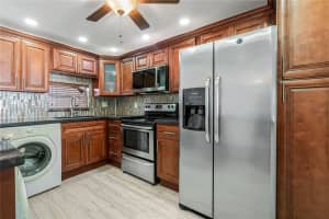 711 S Hollybrook Dr APT 209, Pembroke Pines, FL 33025, - MLS#A12005384