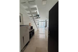 690 SW 1st Ct APT 2524, Miami, FL 33130, - MLS#A12005386