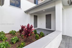 2391 SW 123rd Ter, Davie, FL 33325, - MLS#A12005403