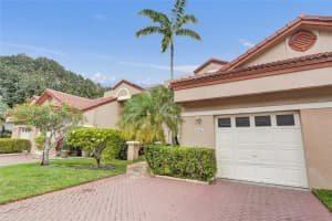 9743 Malvern Dr, Tamarac, FL 33321, - MLS#A12005427