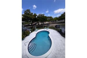 3510 Harrison St 12, Hollywood