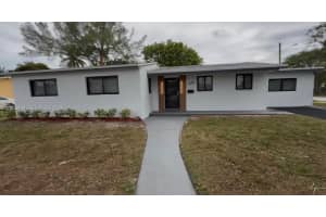 1350 Nw 189th Ter, Miami Gardens