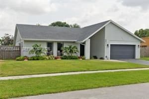 8611 NW 51st Ct, Lauderhill, FL 33351, - MLS#A12005444