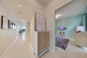 6000 Collins Ave APT 118, Miami Beach, FL 33140, - MLS#A12005447