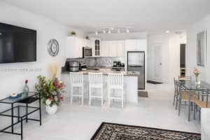 1936 S Ocean Dr APT 4D, Hallandale Beach, FL 33009, - MLS#A12005450