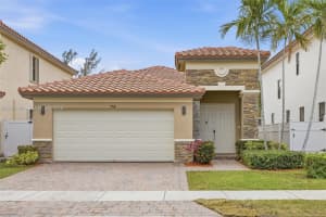 3518 W 86th Ter, Hialeah