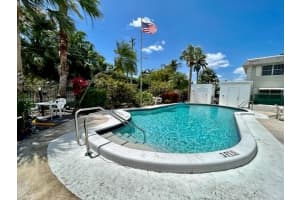 1520 McKinley St APT 206E, Hollywood, FL 33020, - MLS#A12005473