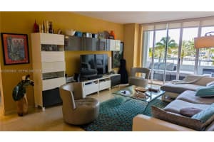 5161 Collins Ave APT 518, Miami Beach, FL 33140, - MLS#A12005492