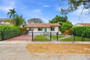 4331 Sw 7th St, Miami