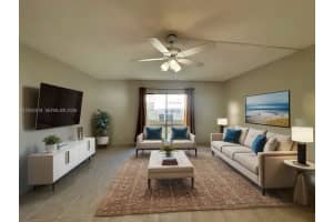 3162 Coral Springs Dr 4, Coral Springs