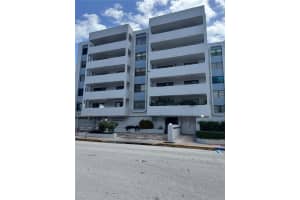 6725 Harding Ave 503, Miami Beach