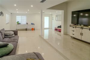 2148 NE 181st St, North Miami Beach, FL 33162, - MLS#A12005528