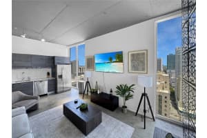 151 SE 1st St Apt 2702, Miami, FL 33131, - MLS#A12005556