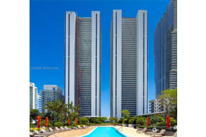 700 NE 24th St, Miami, FL 33137, - MLS#A12005558