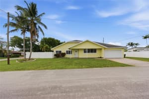 4361 Ne 13th Ter, Oakland Park