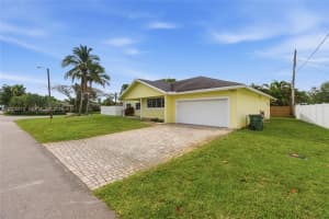 4361 NE 13th Terrace, Oakland Park, FL 33334, - MLS#A12005575