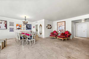 5255 Collins Ave APT 11A, Miami Beach, FL 33140, - MLS#A12005577