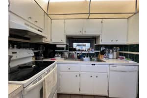 5181 W Oakland Park Blvd APT 206, Lauderdale Lakes, FL 33313, - MLS#A12005602