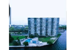 11111 Biscayne Blvd 1815, Miami