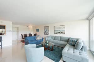 100 Bayview Dr APT 226, Sunny Isles Beach, FL 33160, - MLS#A12005611