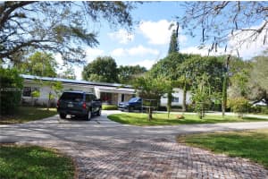 7400 SW 116th St, Pinecrest, FL 33156, - MLS#A12005639