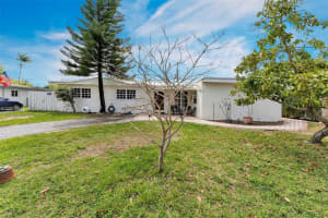9750 SW 74th St, Miami, FL 33173, - MLS#A12005645