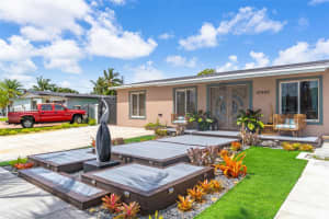 17932 NW 78th Ave, Hialeah, FL 33015, - MLS#A12005671